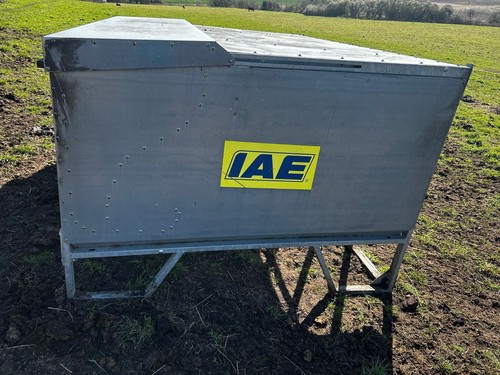 Iae calf creep feeder - iae,
