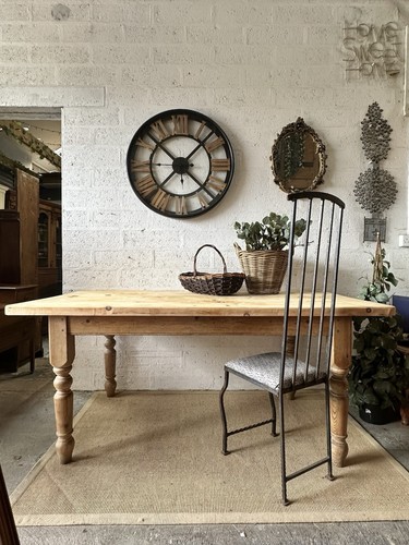 Stunning vintage rustic pine - stunning,