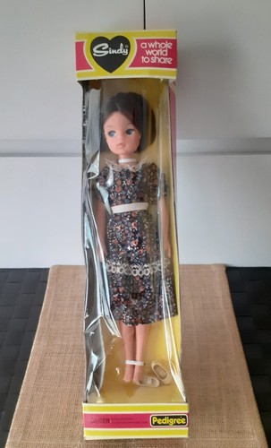 Sindy dolls 1981 springtime - dolls,