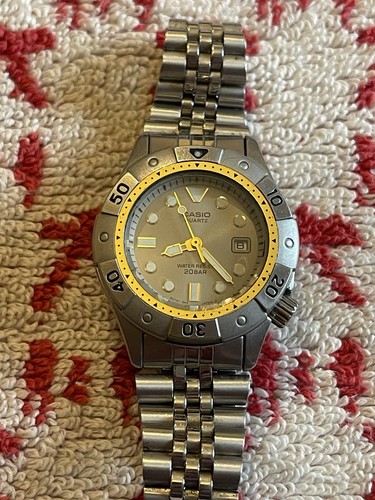 Casio 711 ladies vintage - casio,
