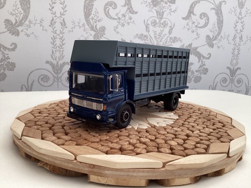 Trucks code 3 aec - code,