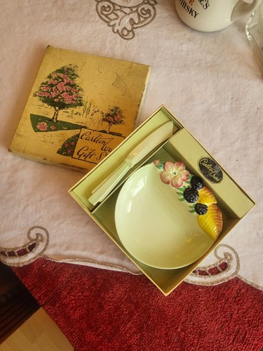 Beautiful carlton ware - beautiful,