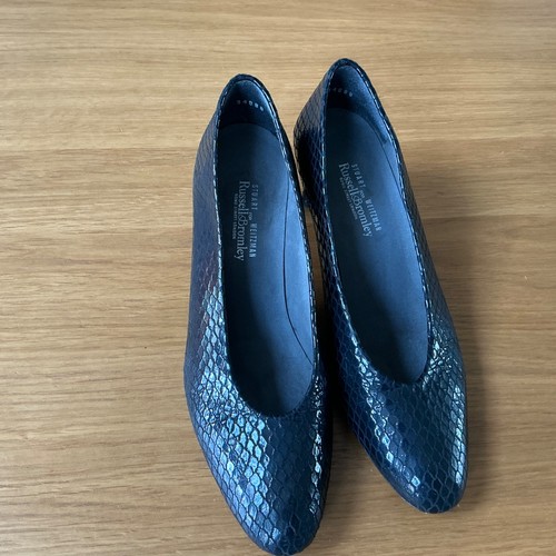 Russell bromley stuart - &,