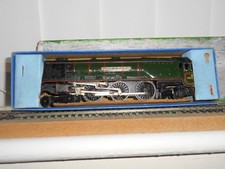 HORNBY DUBLO LOCOMOTIVE  2 RAIL  DUCHESS OF MONTROSE AND TENDER