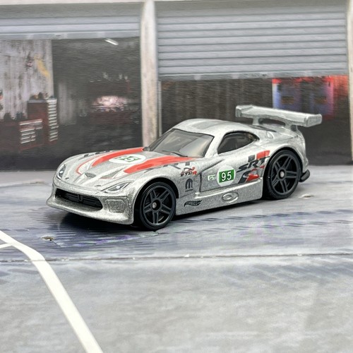 Hot wheels srt - hot,