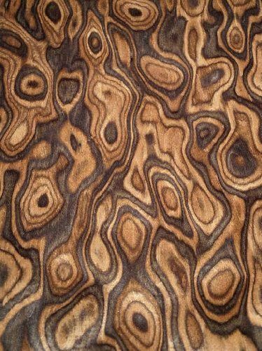Walnut grained saraifo maser - walnut,