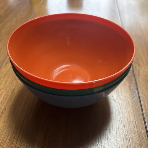 Multi colored plastic bowls - multi-colored,