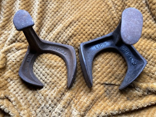 Cobblers shoe lasts - lasts, x