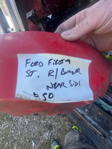 Fiesta rear bumper corner - bumper,