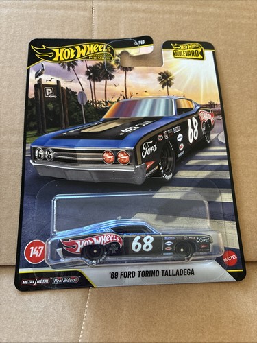 Hot wheels diecast - hot, boulevard