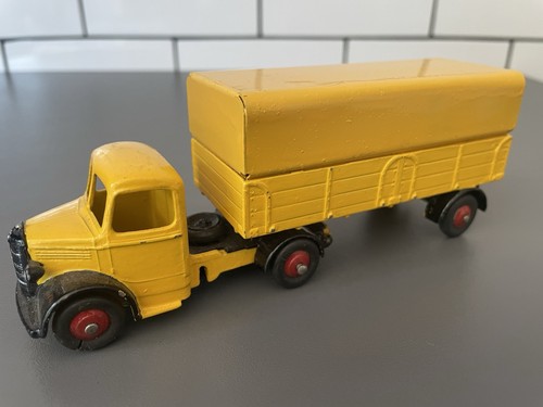 Dinky toys 521 409 bedford - dinky,