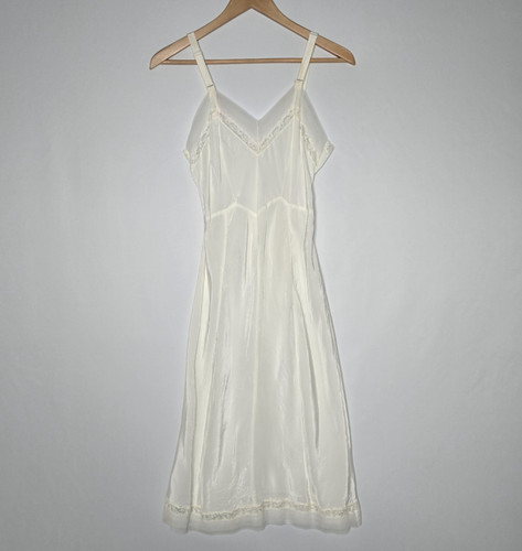 Vintage lady love off - love, white