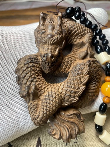 Exquisite wood netsuke dragon - exquisite,