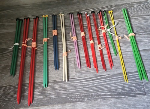 Pairs vintage plastic - vintage,