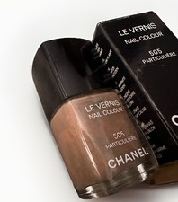 CHANEL le Vernis Nail Polish