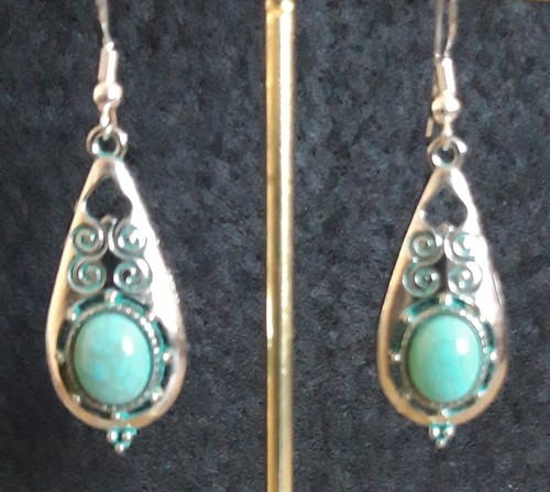 Turquoise look vintage - look, style