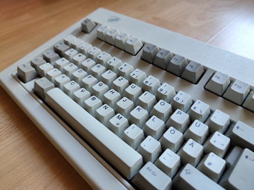 Ibm model qwertz 1391403 - qwertz,