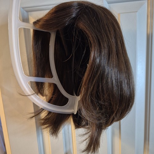 Raquel welch wig - welch, 100%