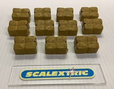 11 SCALEXTRIC TRI-ANG 1960s