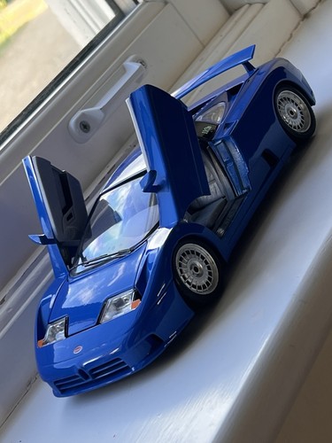 Bburago bugatti eb110 gt - 1/18,