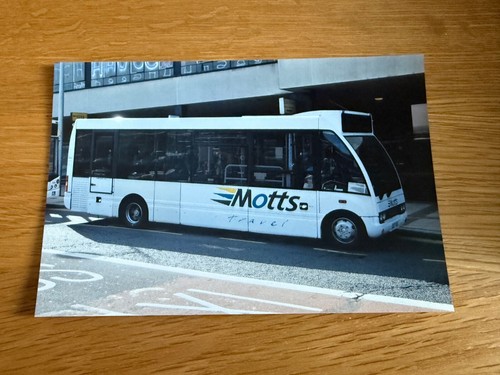 Motts travel - ,