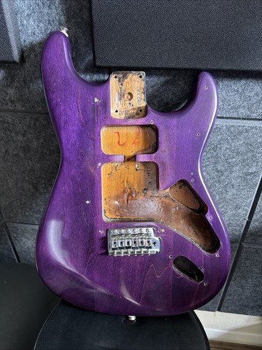 Strat style body - strat,