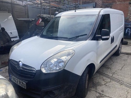 Fiat doblo vauxhall combo - fiat,