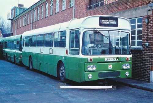 119m 6x4 coach - 119m, 6x4"