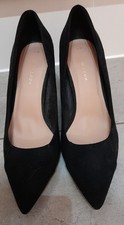 Black Stilletto Shoes, Size 5, Faux Suede, New
