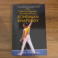 Lesley-Ann Jones Bohemian