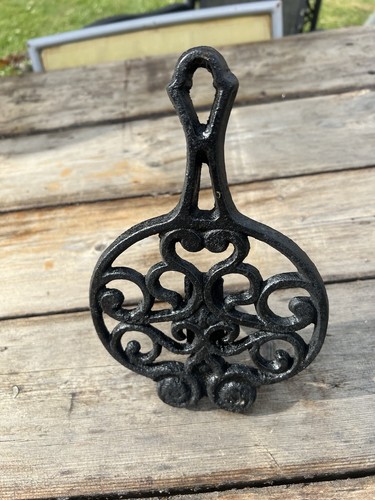 Vintage cast iron fire - iron,