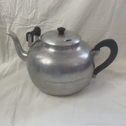 Vintage swan brand - swan, teapot