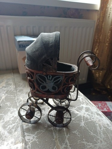 Vntage victorian style baby - vntage,