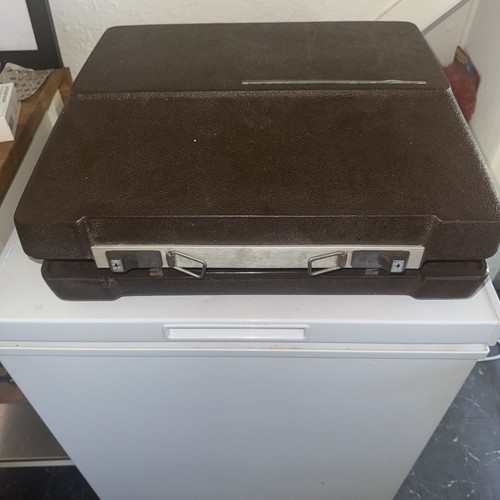 Smith corona scm typewriter - smith,