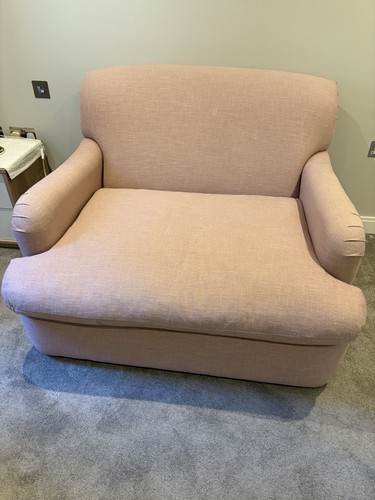 Loaf pudding love seat - loaf,