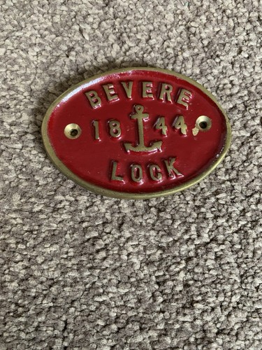 Bevere lock 1844 cast - 1844, brass