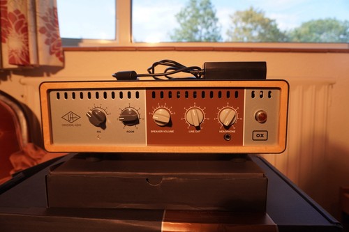 Universal audio box amp - audio, ox