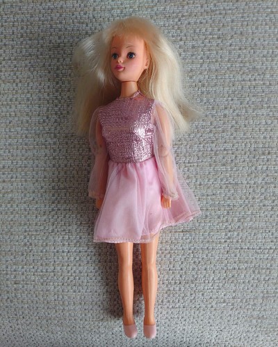 Palitoy dancing action girl - ,
