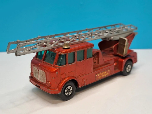 Matchbox king size - no, 15