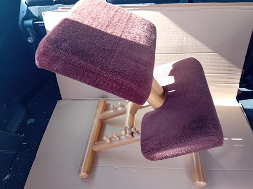 Ergonomic kneeling chair - ergonomic,