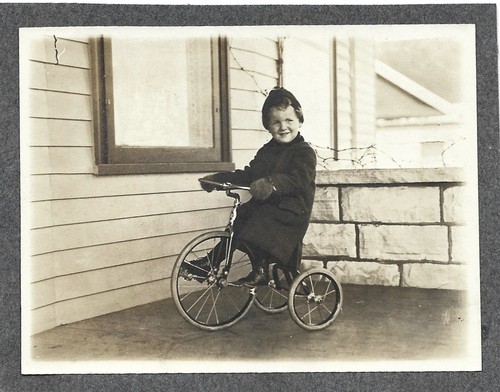 Vintage old 1904 photo - old,