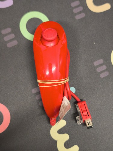 Nintendo wii red nunchuck - wii,