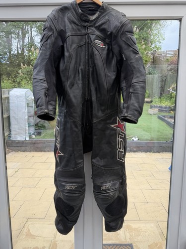 Rst black full - black,