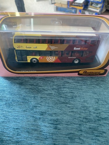 Alexander dennis enviro 400 - alexander,