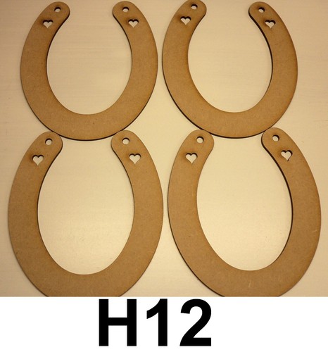 Wooden horseshoe shapes - x,