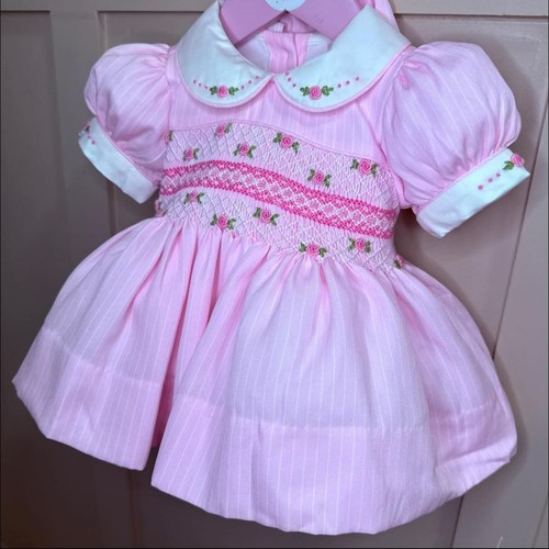 Girls smocked dress new - new, 5y