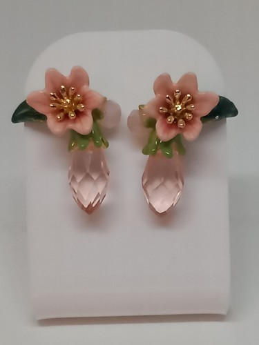 Les nereides flower and - les,