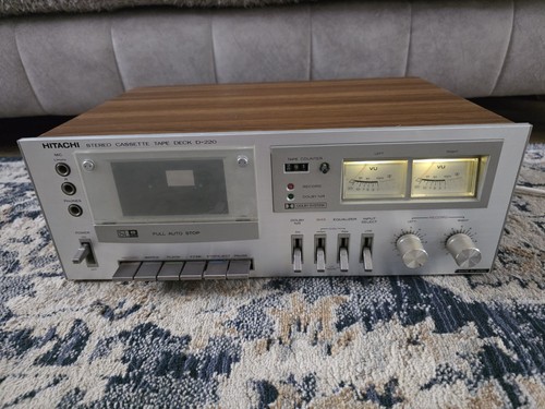Hitachi 220 cassette deck - hitachi,