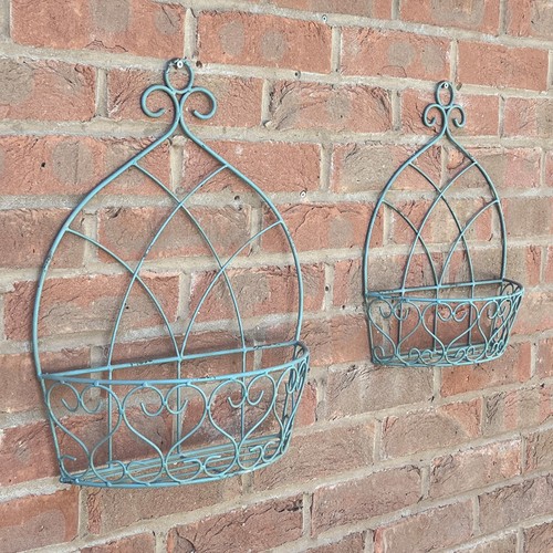 Outdoor wall planters set - wall,