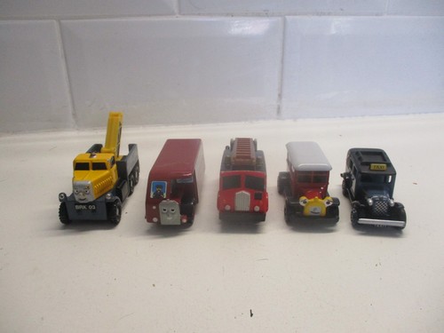 Ertl thomas the tank engine - thomas,